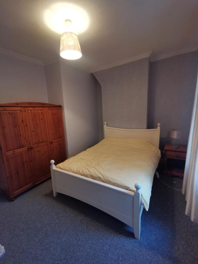 Parkside House 3 Bedroom 2 Bathroom. Parking. Barrow-in-Furness Exteriér fotografie